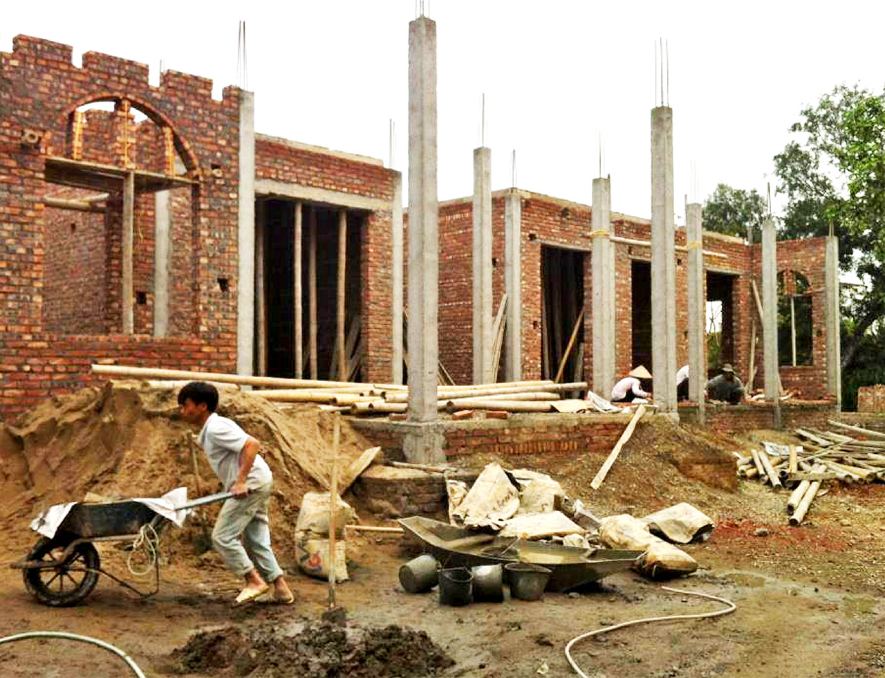 A fundraising project to help build a new home for Xuy Xa Orphanage in Vietnam